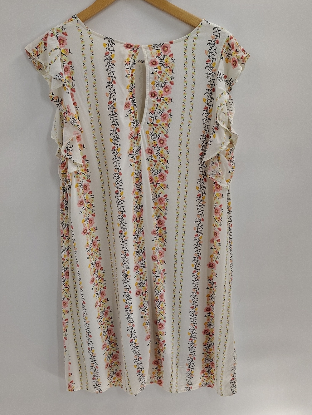 Old Navy Dress Size Large Cream Floral Print Ruffle Sleeve Mesh Lining - Picture 6 of 6
